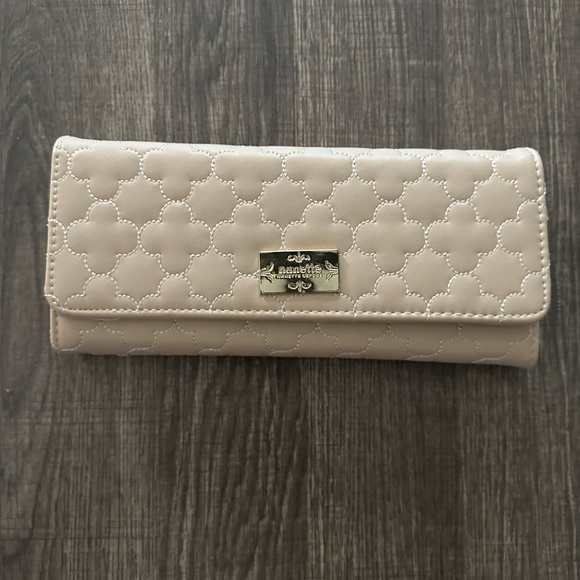 Nanette Lepore Handbags - Nanette Lepore Wallet